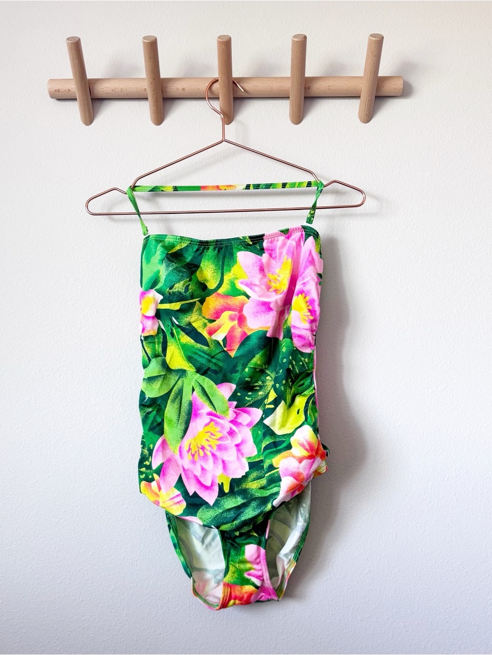 Wonderbra Green Floral One-Piece Swimsuit with Pink Flowers